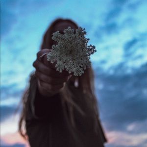 Meet your Posher, Ève